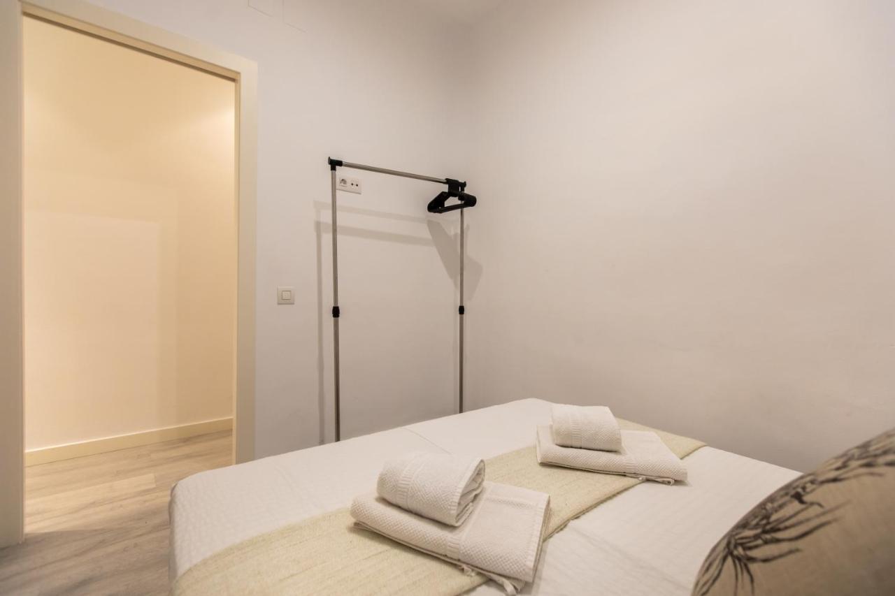 Pere Serafi 2 Bedroom Apartment 巴塞罗那 外观 照片
