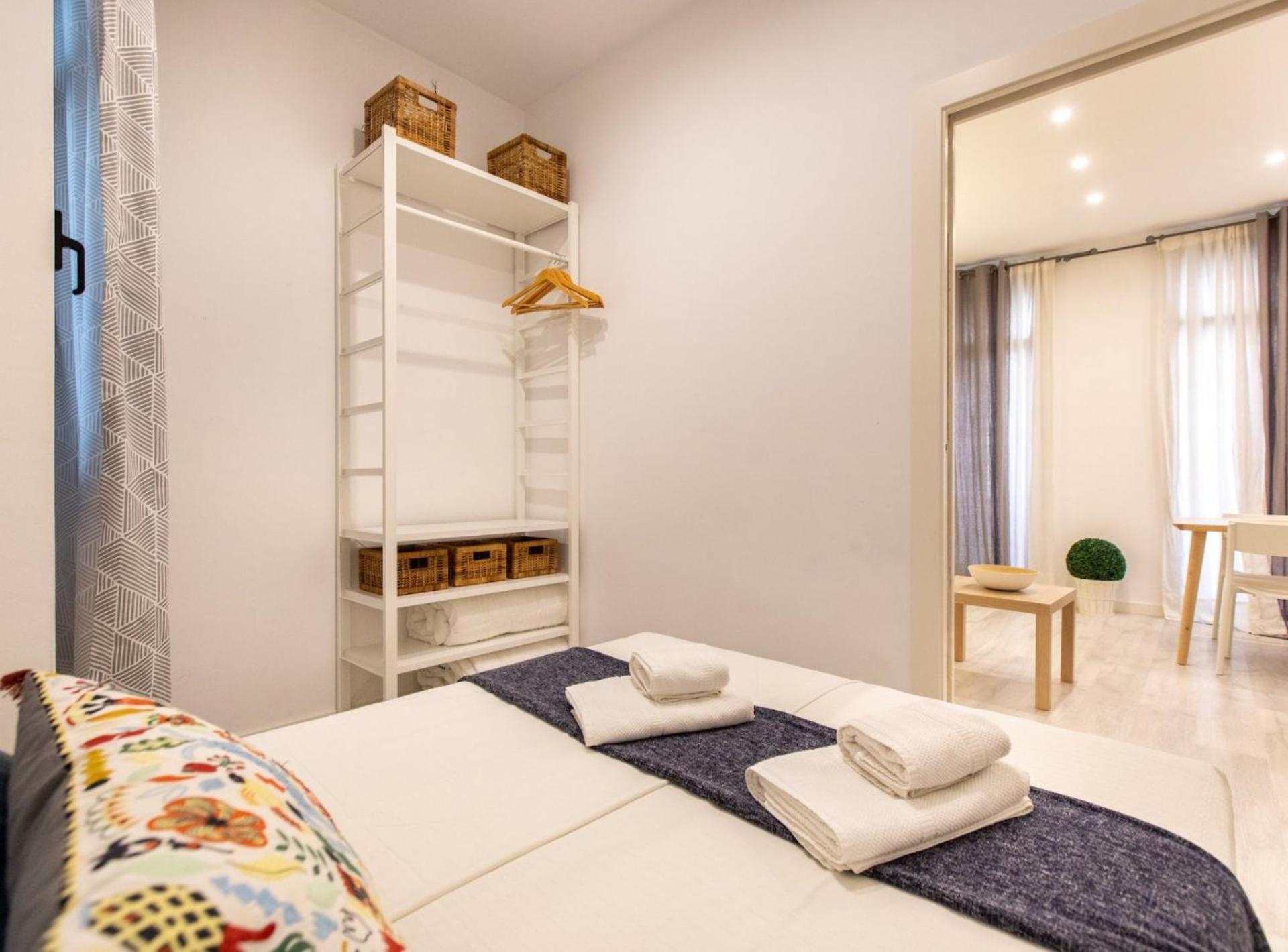 Pere Serafi 2 Bedroom Apartment 巴塞罗那 外观 照片